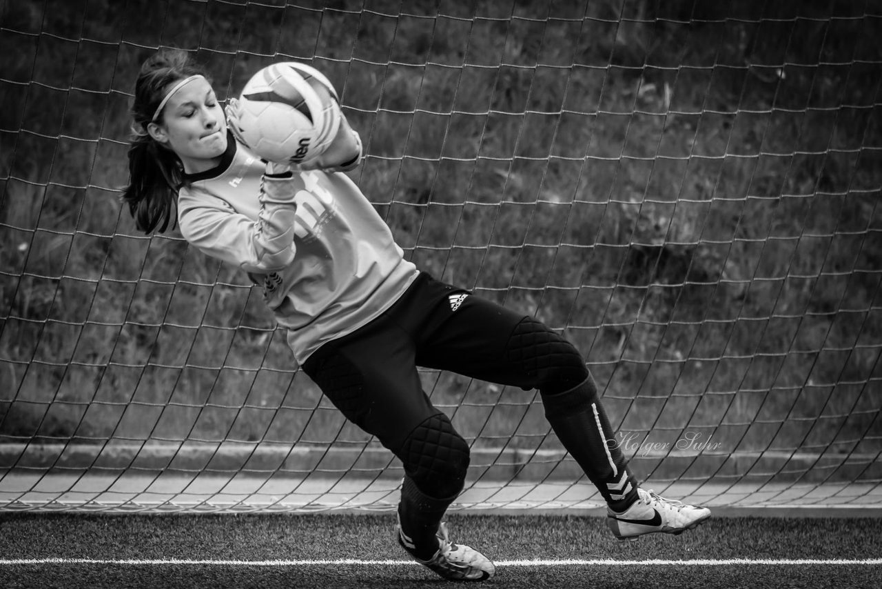 Bild 184 - B-Juniorinnen Pokalfinale VfL Oldesloe - Holstein Kiel : Ergebnis: 0:6